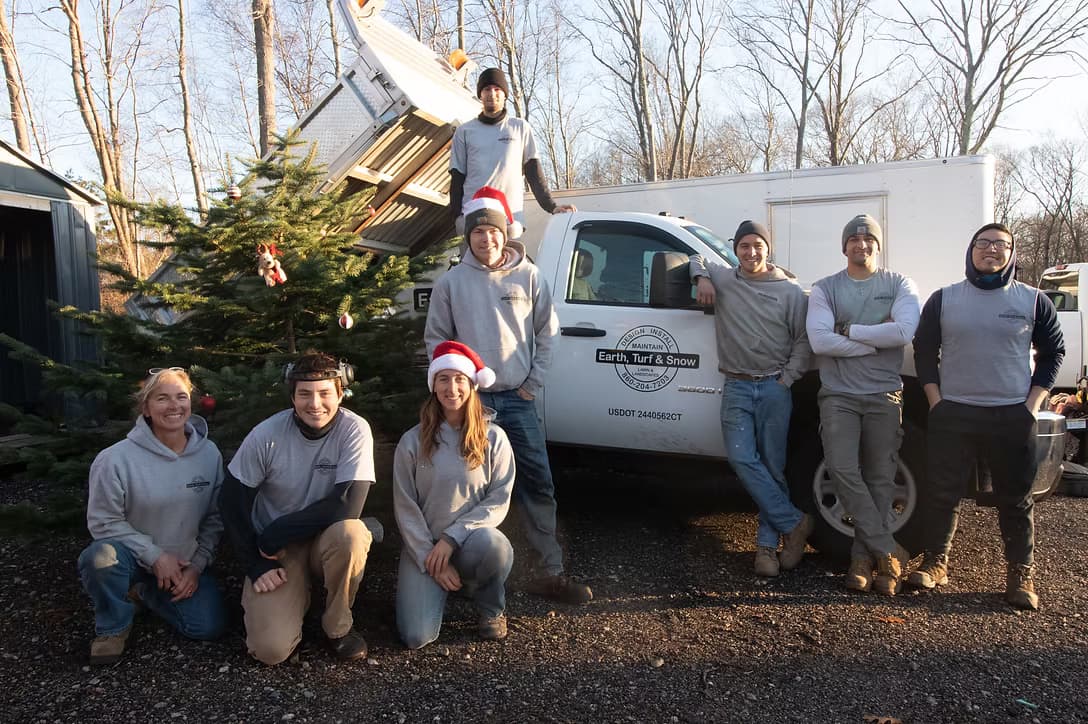 Earth, Turf & Snow landscaping team at work